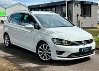 VOLKSWAGEN GOLF SV